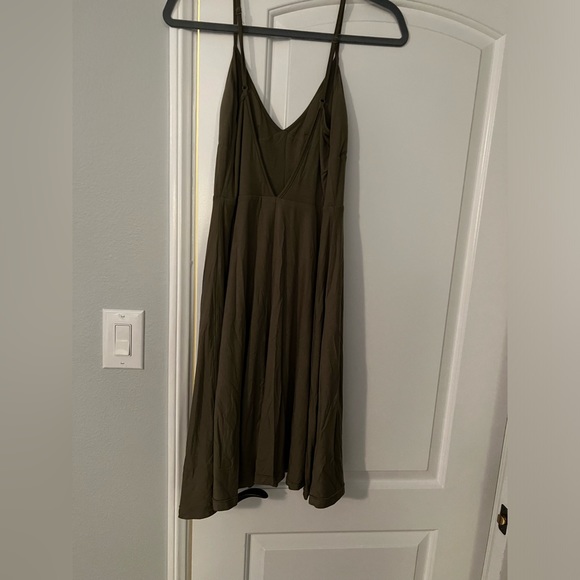 ❤️House of Harlow 1960 Freya Dress in Moss, from Revolve EUC - Picture 5 of 5
